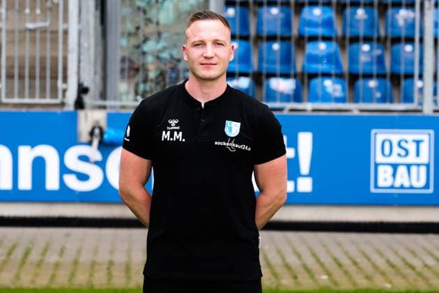 Physiotherapeut Marcel Moeller Möller, 1. FC Magdeburg - 2. Fussball Bundesliga Porträttermin 2. BL 2024 2025 offizieller Fototermin 1. FC Magdeburg in der Avnet Arena in Magdeburg - Porträt, Portrait, Einzelbild, Deutschland, Fussball, Maenner, GER, 18.07.2024