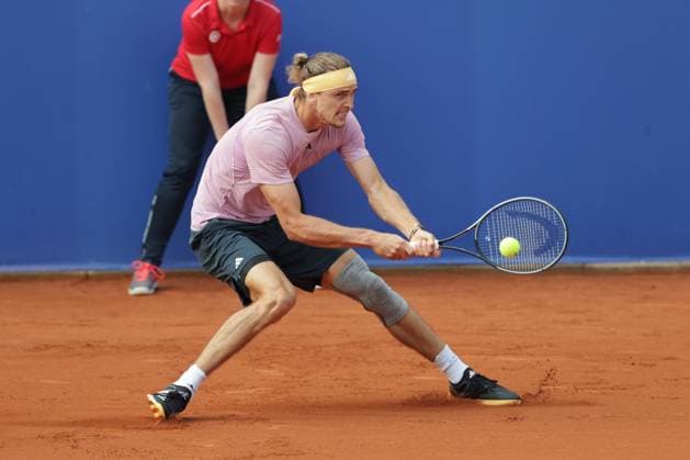 Tennis Herren ATP, Tennis Herren Tennis Herren Tour 500 European Open Hamburg, Hamburg Open ATP 500 2024 , 19.07.2024 , Alexander Zverev GER spielt eine Rückhand Copyright: FernandoxSoares