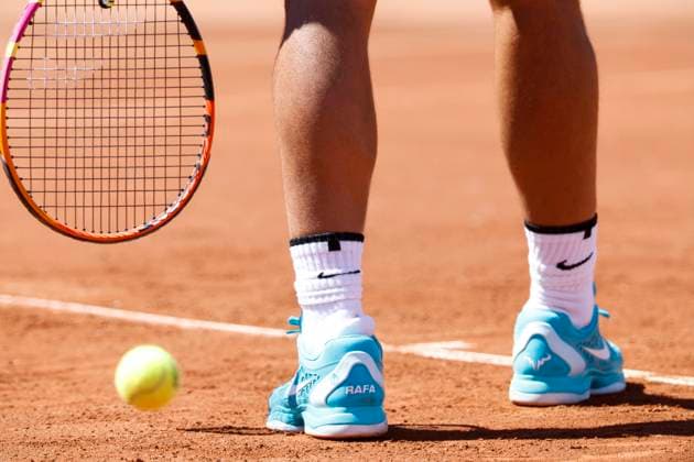 BASTAD, SVERIGE 20240720 Spaniens Rafael Nadals skor under lördagens semifinalen i herrarnas singel mot Kroatiens Duje AjdukoviÄ‡ i Nordea Open i Bastad. BASTAD SVERIGE x9200x