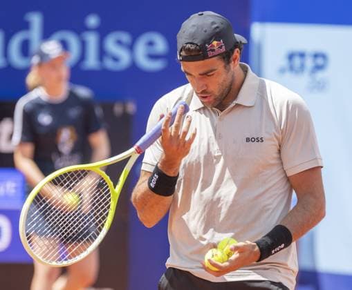 Gstaad Switzerland, 07 20 2024: Matteo Berrettini (ITA) in semi final against Stefanos Tsitsipas (GRE) during EFG Swiss Open. during EFG Swiss Open Gstaad, International Tennis match in Gstaad, Switzerland, July 20 2024  Copyright: xPatrickxDancel IPAxSportx xipa-ax xx IPA_48136324 IPA_Agency_IPA48136324