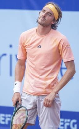 Gstaad: Gstaad Switzerland, 07 20 2024: Stefanos Tsitsipas (GRE) in semi final against Matteo Berrettini (ITA) during EFG Swiss Open. during EFG Swiss Open Gstaad, International Tennis match in Gstaad, Switzerland, July 20 2024 International Tennis match - EFG Swiss Open Gstaad  - ZUMAp169 20240720_zsa_p169_110 Copyright: xPatrickxDancel IPAxSportx