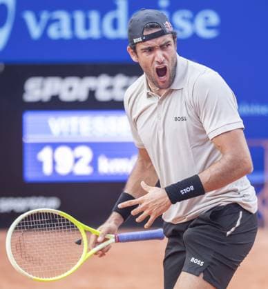 Gstaad: Gstaad Switzerland, 07 20 2024: Matteo Berrettini (ITA) in semi final against Stefanos Tsitsipas (GRE) during EFG Swiss Open. during EFG Swiss Open Gstaad, International Tennis match in Gstaad, Switzerland, July 20 2024 International Tennis match - EFG Swiss Open Gstaad  - ZUMAp169 20240720_zsa_p169_117 Copyright: xPatrickxDancel IPAxSportx