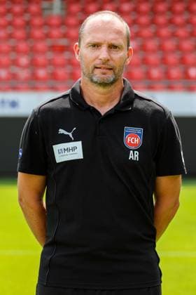 GER; FC Heidenheim 1846; 1. Bundesliga, Portraettermin 2024 2025, 19.07.2024, Alexander Raaf (FC Heidenheim, Team-Manager) DFB DFL regulations prohibit any use of photographs as image sequences and or quasi-video. GER; FC Heidenheim 1846; 1. Bundesliga, Portraettermin 2024 2025, 19.07.2024 Heidenheim Copyright: xEibner-Pressefoto RogerxBuerkex EP_RBE
