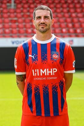 GER; FC Heidenheim 1846; 1. Bundesliga, Portraettermin 2024 2025, 19.07.2024, Norman Theuerkauf (FC Heidenheim, 30) DFB DFL regulations prohibit any use of photographs as image sequences and or quasi-video. GER; FC Heidenheim 1846; 1. Bundesliga, Portraettermin 2024 2025, 19.07.2024 Heidenheim Copyright: xEibner-Pressefoto RogerxBuerkex EP_RBE