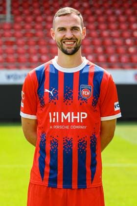 GER; FC Heidenheim 1846; 1. Bundesliga, Portraettermin 2024 2025, 19.07.2024, Benedikt Gimber (FC Heidenheim, 05) DFB DFL regulations prohibit any use of photographs as image sequences and or quasi-video. GER; FC Heidenheim 1846; 1. Bundesliga, Portraettermin 2024 2025, 19.07.2024 Heidenheim Copyright: xEibner-Pressefoto RogerxBuerkex EP_RBE