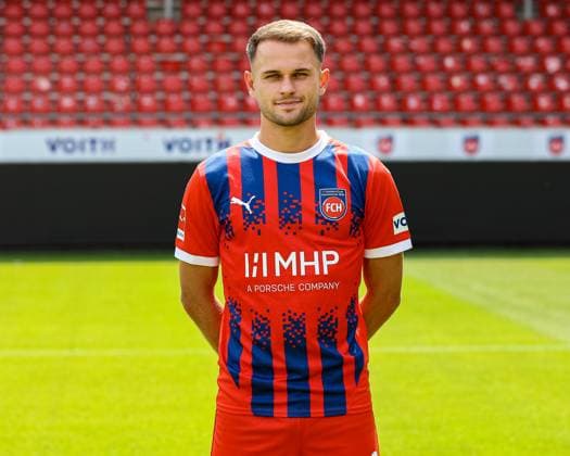 GER; FC Heidenheim 1846; 1. Bundesliga, Portraettermin 2024 2025, 19.07.2024, Leonardo Scienza (FC Heidenheim 08) DFB DFL regulations prohibit any use of photographs as image sequences and or quasi-video. GER; FC Heidenheim 1846; 1. Bundesliga, Portraettermin 2024 2025, 19.07.2024 Heidenheim Copyright: xEibner-Pressefoto RogerxBuerkex EP_RBE