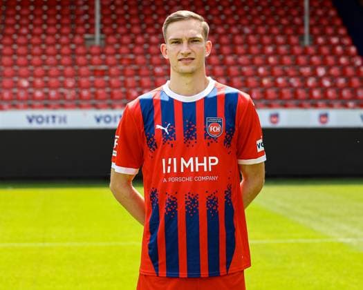 GER; FC Heidenheim 1846; 1. Bundesliga, Portraettermin 2024 2025, 19.07.2024, Maximilian Breunig (FC Heidenheim 14) DFB DFL regulations prohibit any use of photographs as image sequences and or quasi-video. GER; FC Heidenheim 1846; 1. Bundesliga, Portraettermin 2024 2025, 19.07.2024 Heidenheim Copyright: xEibner-Pressefoto RogerxBuerkex EP_RBE