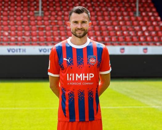 GER; FC Heidenheim 1846; 1. Bundesliga, Portraettermin 2024 2025, 19.07.2024, Denis Thomalla (FC Heidenheim 11) DFB DFL regulations prohibit any use of photographs as image sequences and or quasi-video. GER; FC Heidenheim 1846; 1. Bundesliga, Portraettermin 2024 2025, 19.07.2024 Heidenheim Copyright: xEibner-Pressefoto RogerxBuerkex EP_RBE