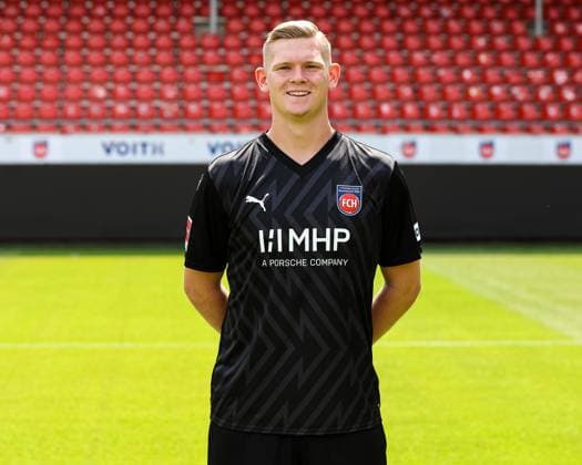 GER, FC Heidenheim 1846; 1. Bundesliga, Portraettermin 2024 2025, 19.07.2024, Paul Tschernuth (FC Heidenheim 34) DFB DFL regulations prohibit any use of photographs as image sequences and or quasi-video. GER; FC Heidenheim 1846; 1. Bundesliga, Portraettermin 2024 2025, 19.07.2024 Heidenheim Copyright: xEibner-Pressefoto RogerxBuerkex EP_RBE