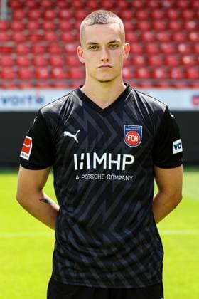 GER; FC Heidenheim 1846; 1. Bundesliga, Portraettermin 2024 2025, 19.07.2024, Frank Feller (FC Heidenheim 40) DFB DFL regulations prohibit any use of photographs as image sequences and or quasi-video. GER; FC Heidenheim 1846; 1. Bundesliga, Portraettermin 2024 2025, 19.07.2024 Heidenheim Copyright: xEibner-Pressefoto RogerxBuerkex EP_RBE