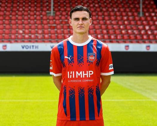 GER; FC Heidenheim 1846; 1. Bundesliga, Portraettermin 2024 2025, 19.07.2024, Thomas Keller (FC Heidenheim 27) DFB DFL regulations prohibit any use of photographs as image sequences and or quasi-video. GER; FC Heidenheim 1846; 1. Bundesliga, Portraettermin 2024 2025, 19.07.2024 Heidenheim Copyright: xEibner-Pressefoto RogerxBuerkex EP_RBE