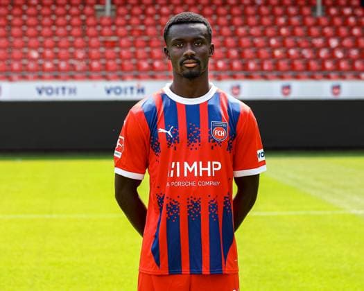 GER; FC Heidenheim 1846; 1. Bundesliga, Portraettermin 2024 2025, 19.07.2024, Sirlord Conteh (FC Heidenheim 31) DFB DFL regulations prohibit any use of photographs as image sequences and or quasi-video. GER; FC Heidenheim 1846; 1. Bundesliga, Portraettermin 2024 2025, 19.07.2024 Heidenheim Copyright: xEibner-Pressefoto RogerxBuerkex EP_RBE