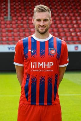 GER; FC Heidenheim 1846; 1. Bundesliga, Portraettermin 2024 2025, 19.07.2024, Patrick Mainka (FC Heidenheim 06) DFB DFL regulations prohibit any use of photographs as image sequences and or quasi-video. GER; FC Heidenheim 1846; 1. Bundesliga, Portraettermin 2024 2025, 19.07.2024 Heidenheim Copyright: xEibner-Pressefoto RogerxBuerkex EP_RBE