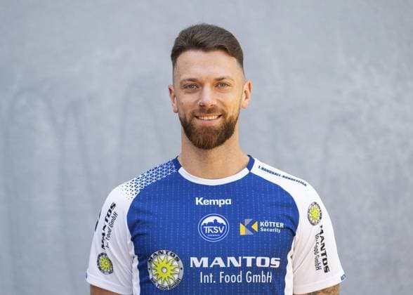 LIQUI MOLY HBL HANDBALL HERREN 1. BL THSV EISENACH - MANNSCHAFTSFOTO ** NUR FÜR REDAKTIONELLE ZWECKE ** EDITORIAL USE ONLY **<p>20 07 2024-Eisenach: LIQUI MOLY HBL Handball 1. Bundesliga Herren Saison 2024 - 2025 Werner Assmann Halle ThSV Eisenach - Mannschaftsfoto im Foto: Alexander Saul 95 (ThSV Eisenach) ( Deutschland Thüringen Eisenach Copyright: SaschaxFromm