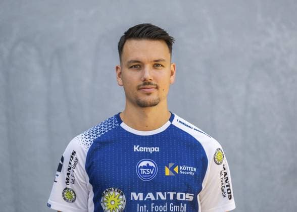 LIQUI MOLY HBL HANDBALL HERREN 1. BL THSV EISENACH - MANNSCHAFTSFOTO ** NUR FÜR REDAKTIONELLE ZWECKE ** EDITORIAL USE ONLY **<p>20 07 2024-Eisenach: LIQUI MOLY HBL Handball 1. Bundesliga Herren Saison 2024 - 2025 Werner Assmann Halle ThSV Eisenach - Mannschaftsfoto im Foto: Moritz Ende 21 (ThSV Eisenach) ( Deutschland Thüringen Eisenach Copyright: SaschaxFromm