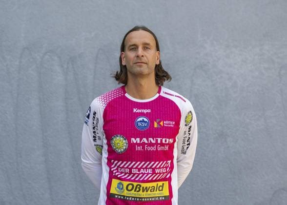 LIQUI MOLY HBL HANDBALL HERREN 1. BL THSV EISENACH - MANNSCHAFTSFOTO ** NUR FÜR REDAKTIONELLE ZWECKE ** EDITORIAL USE ONLY **<p>20 07 2024-Eisenach: LIQUI MOLY HBL Handball 1. Bundesliga Herren Saison 2024 - 2025 Werner Assmann Halle ThSV Eisenach - Mannschaftsfoto im Foto: Torhüter Silvio Heinevetter 12 (ThSV Eisenach) ( Deutschland Thüringen Eisenach Copyright: SaschaxFromm