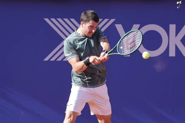 Tennis Herren ATP, Tennis Herren Tennis Herren Tour 500 European Open Hamburg, Hamburg Open ATP 500 2024 , 20.07.2024 , Halbfinale , Pedro Martinez ESP spielt eine Rückhand Copyright: FernandoxSoares