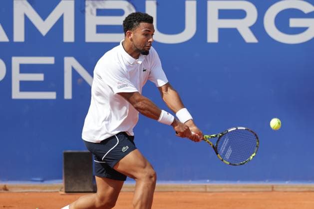 Tennis Herren ATP, Tennis Herren Tennis Herren Tour 500 European Open Hamburg, Hamburg Open ATP 500 2024 , 20.07.2024 , Halbfinale , Arthur Fils FRA spielt eine Rückhand Copyright: FernandoxSoares