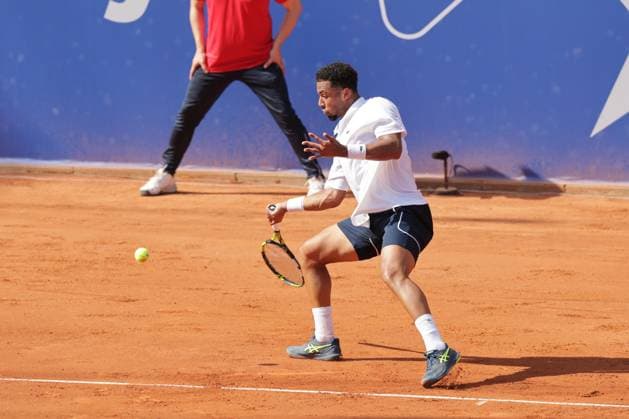 Tennis Herren ATP, Tennis Herren Tennis Herren Tour 500 European Open Hamburg, Hamburg Open ATP 500 2024 , 20.07.2024 , Halbfinale , Arthur Fils FRA spielt eine Vorhand Copyright: FernandoxSoares