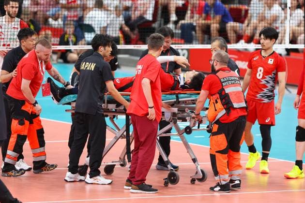 GDANSK 20.07.2024 PRZEDOLIMPIJSKI TURNIEJ TOWARZYSKI SIATKARZY POLSKA - JAPONIA --- PRE-OLYMPIC MENS VOLLEYBALL FRIENDLY TOURNAMENT IN GDANSK: POLAND- JAPAN KENTARO TAKAHASHI KONTUZJA INJURY FOT. ANNA KLEPACZKO FOTOPYK NEWSPIX.PL --- Newspix.pl POLAND OUT!  240720LUM152