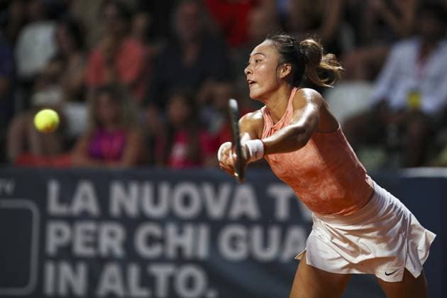 Palermo: Zheng Qinwen in action during Palermo Open Ladies WTA, Tennis Damen 250, International Tennis match in Palermo, Italy, July 20 2024 International Tennis match - Palermo Open Ladies WTA 250  - ZUMAp169 20240720_zsa_p169_878 Copyright: xMassimilianoxCarnabuci IPAxSportx