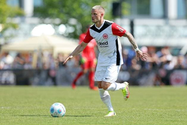 20.07.2024, xovx, Fußball Bundesliga Testspiel, TSV 1873 Heusenstamm - Eintracht Frankfurt Philipp Max (Eintracht Frankfurt), Freisteller (DFL DFB REGULATIONS PROHIBIT ANY USE OF PHOTOGRAPHS as IMAGE SEQUENCES and or QUASI-VIDEO) emspor Heusenstamm *** 20 07 2024, xovx, Fußball Bundesliga Testspiel, TSV 1873 Heusenstamm Eintracht Frankfurt Philipp Max Eintracht Frankfurt , Freisteller DFL DFB REGULATIONS PROHIBIT ANY USE OF PHOTOGRAPHS as IMAGE SEQUENCES and or QUASI VIDEO emspor Heusenstamm