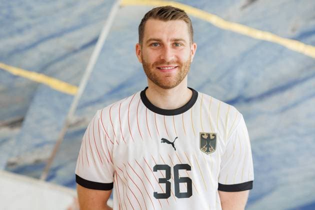 Lukas Mertens (GER, 36); Porträt, Einzelbild, 20.07.2024, Ludwigsburg (Deutschland), Handball, Teamfotos Nationalmannschaften für die Olympischen Spiele