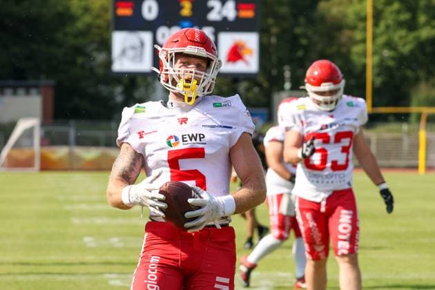 Thomas Jenkins (Potsdam Royals, 05) nach seinem Touchdown mit dem Ball,Berlin Rebels vs Potsdam Royals, American Football, GFL, 2024, Saison, 20.07.2024, Berlin Berlin Land Copyright: xFootxBowl ThomasxSobotzkix