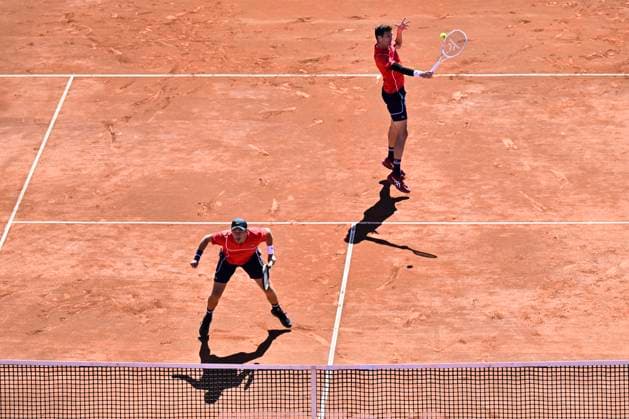 BASTAD, SVERIGE 20240721 Frankrikes Gregoire Jacq och Manuel Guinard under söndagens final i herrarnas dubbel mot Brasiliens Orlando Luz och Rafael Matos i Nordea Open i Bastad. BASTAD SVERIGE x9200x