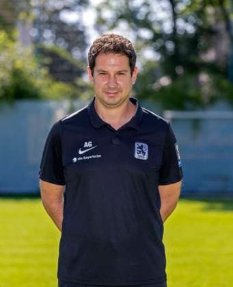 21.07.2024, Fussball 3. Liga 2024 2025, TSV 1860 München, Porträttermin 2024 2025, an der Grünwalderstrasse, München. Trainer Argirios Giannikis (TSV 1860 München),