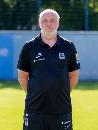 21.07.2024, Fussball 3. Liga 2024 2025, TSV 1860 München, Porträttermin 2024 2025, an der Grünwalderstrasse, München. Zeugwart Norbert Stegmann (TSV 1860 München).