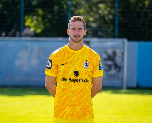 21.07.2024, Fussball 3. Liga 2024 2025, TSV 1860 München, Porträttermin 2024 2025, an der Grünwalderstrasse, München. Torwart Marco Hiller (TSV 1860 München),