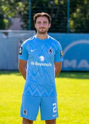 21.07.2024, Fussball 3. Liga 2024 2025, TSV 1860 München, Porträttermin 2024 2025, an der Grünwalderstrasse, München. Tim Danhof (TSV 1860 München)