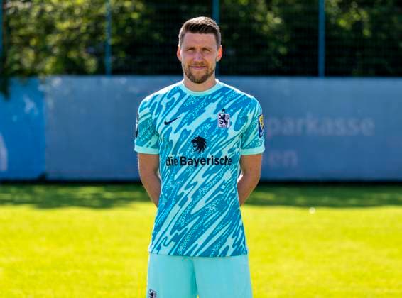 21.07.2024, Fussball 3. Liga 2024 2025, TSV 1860 München, Porträttermin 2024 2025, an der Grünwalderstrasse, München. Torwart Rene Vollath (TSV 1860 München)