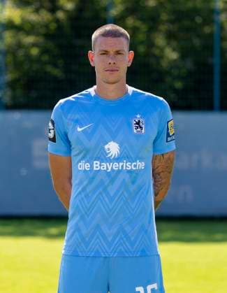 21.07.2024, Fussball 3. Liga 2024 2025, TSV 1860 München, Porträttermin 2024 2025, an der Grünwalderstrasse, München. Max Reinthaler (TSV 1860 München)