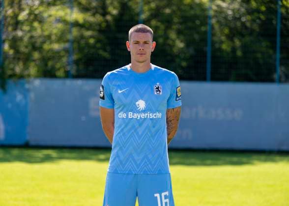 21.07.2024, Fussball 3. Liga 2024 2025, TSV 1860 München, Porträttermin 2024 2025, an der Grünwalderstrasse, München. Max Reinthaler (TSV 1860 München)