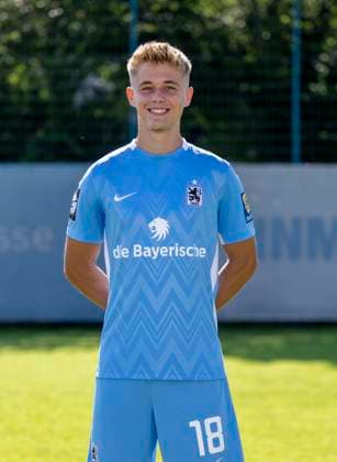 21.07.2024, Fussball 3. Liga 2024 2025, TSV 1860 München, Porträttermin 2024 2025, an der Grünwalderstrasse, München. Tim Kloss (TSV 1860 München)