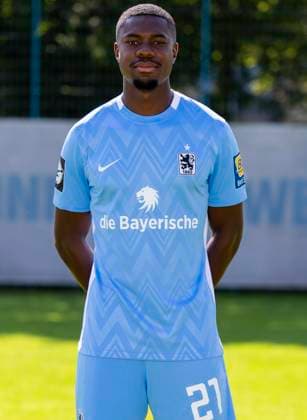 21.07.2024, Fussball 3. Liga 2024 2025, TSV 1860 München, Porträttermin 2024 2025, an der Grünwalderstrasse, München. Leroy Kwadwo (TSV 1860 München)