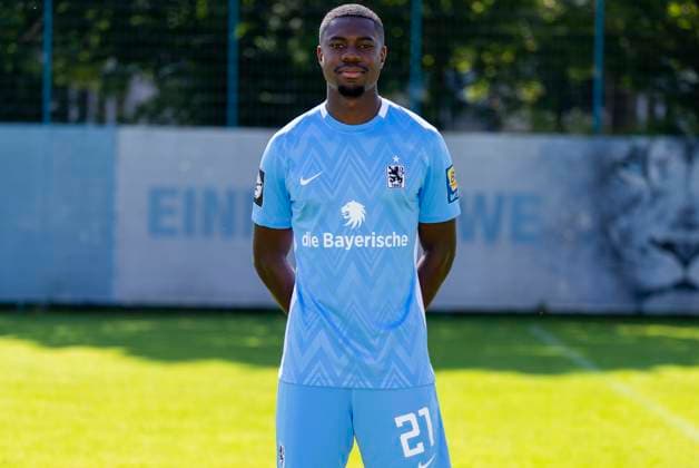 21.07.2024, Fussball 3. Liga 2024 2025, TSV 1860 München, Porträttermin 2024 2025, an der Grünwalderstrasse, München. Leroy Kwadwo (TSV 1860 München)
