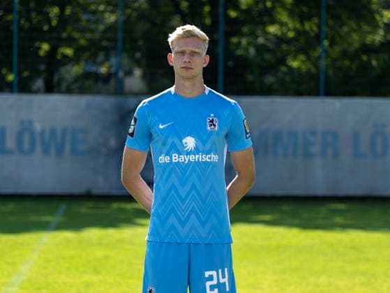 21.07.2024, Fussball 3. Liga 2024 2025, TSV 1860 München, Porträttermin 2024 2025, an der Grünwalderstrasse, München. Raphael Schifferl (1860 München)