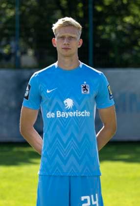 21.07.2024, Fussball 3. Liga 2024 2025, TSV 1860 München, Porträttermin 2024 2025, an der Grünwalderstrasse, München. Raphael Schifferl (1860 München)