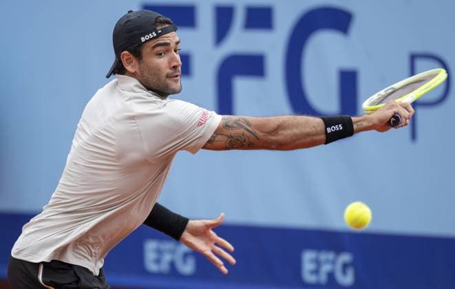 Gstaad: Gstaad Switzerland, 07 21 2024: Matteo Berrettini (ITA) in final against Quentin Halys (FRA) during EFG Swiss Open. during EFG Swiss Open Gstaad, International Tennis match in Gstaad, Switzerland, July 21 2024 International Tennis match - EFG Swiss Open Gstaad  - ZUMAp169 20240721_zsa_p169_071 Copyright: xPatrickxDancel IPAxSportx