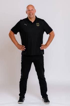 Ludwigsburg, Deutschland: Handball - Team Deutschland - Fotoshooting DHB Vorstand Axel Kromer Ludwigsburg Forum am Schloßpark Baden-Württemberg Deutschland