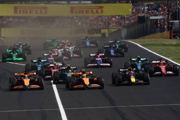 F1 Hungarian Grand Prix 2024 Start of the Formula 1 Hungarian Grand Prix at Hungaroring in Budapest, Hungary on July 21, 2024. Budapest Hungary  Copyright: xJakubxPorzyckix originalFilename:porzycki-f1hungar240721_npPCV.jpg