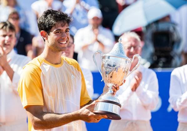 240721 Nuno Borges of Portugal celebrates with the trophy after the men™s single final against Rafael Nadal of Spain during Nordea Open day 7 on July 21, 2024 in Bastad. Photo: Niclas Jönsson BILDBYRAN COP 273 NO0291 tennis svenska öppna swedish open bbeng jubel Copyright: NICLASxJÖNSSON BB240721NO090