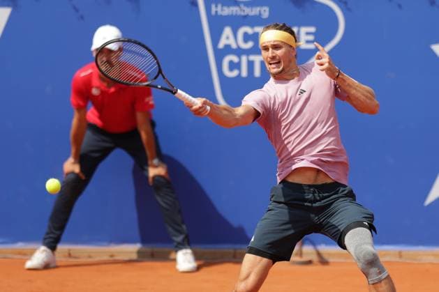 Tennis Herren ATP, Tennis Herren Tennis Herren Tour 500 European Open Hamburg, Hamburg Open ATP 500 2024 , 21.07.2024 , Finale , Alexander Zverev GER spielt eine Vorhand Copyright: FernandoxSoares