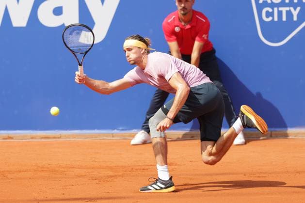 Tennis Herren ATP, Tennis Herren Tennis Herren Tour 500 European Open Hamburg, Hamburg Open ATP 500 2024 , 21.07.2024 , Finale , Alexander Zverev GER spielt eine Vorhand Copyright: FernandoxSoares