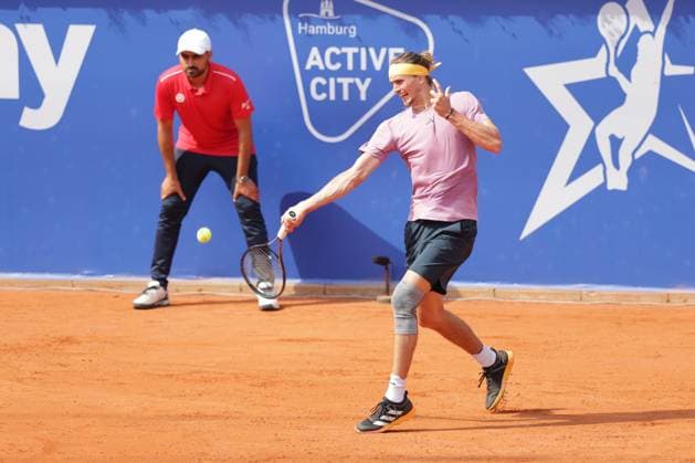 Tennis Herren ATP, Tennis Herren Tennis Herren Tour 500 European Open Hamburg, Hamburg Open ATP 500 2024 , 21.07.2024 , Finale , Alexander Zverev GER spielt eine Vorhand Copyright: FernandoxSoares