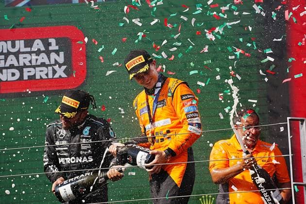 21.07.2024, Hungaroring, Budapest, FORMULA 1 HUNGARIAN GRAND PRIX 2024 , im Bild Sieger Oscar Piastri (AUS), McLaren F1 Team, 2.Platz für Lando Norris (GBR), 3.Platz für Lewis Hamilton (GBR), Mercedes-AMG Petronas Formula One Team Defodi-506_20240721_hbr_6967