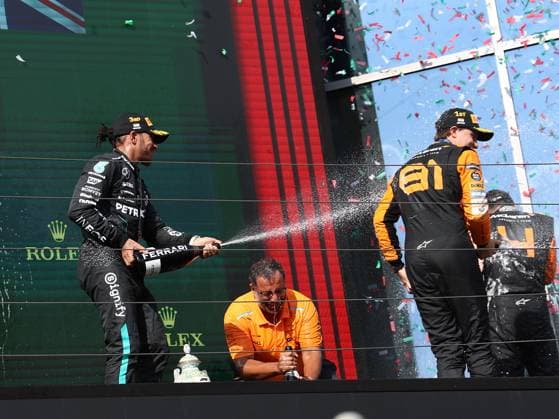 21.07.2024, Hungaroring, Budapest, FORMULA 1 HUNGARIAN GRAND PRIX 2024 , im Bild Sieger Oscar Piastri (AUS), McLaren F1 Team, 2.Platz für Lando Norris (GBR), 3.Platz für Lewis Hamilton (GBR), Mercedes-AMG Petronas Formula One Team Defodi-506_20240721_hbr_7262